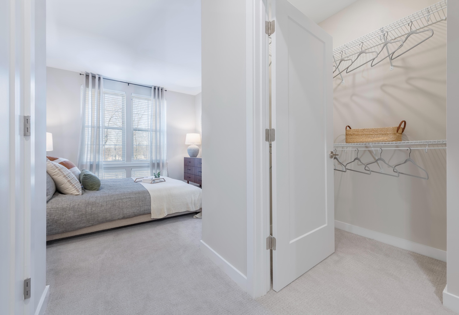 Walk-in closet