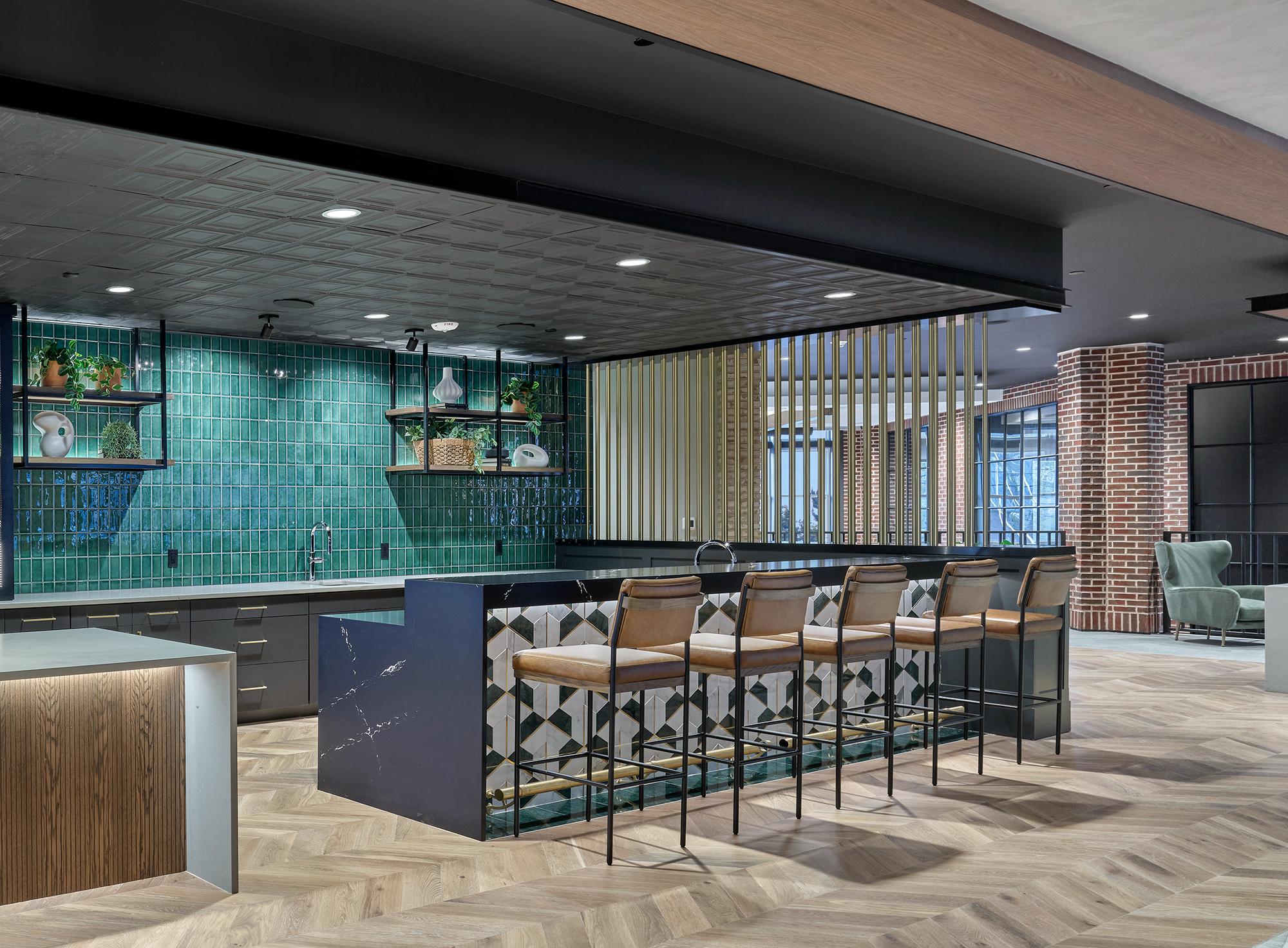 333 North Broad Resident Bar