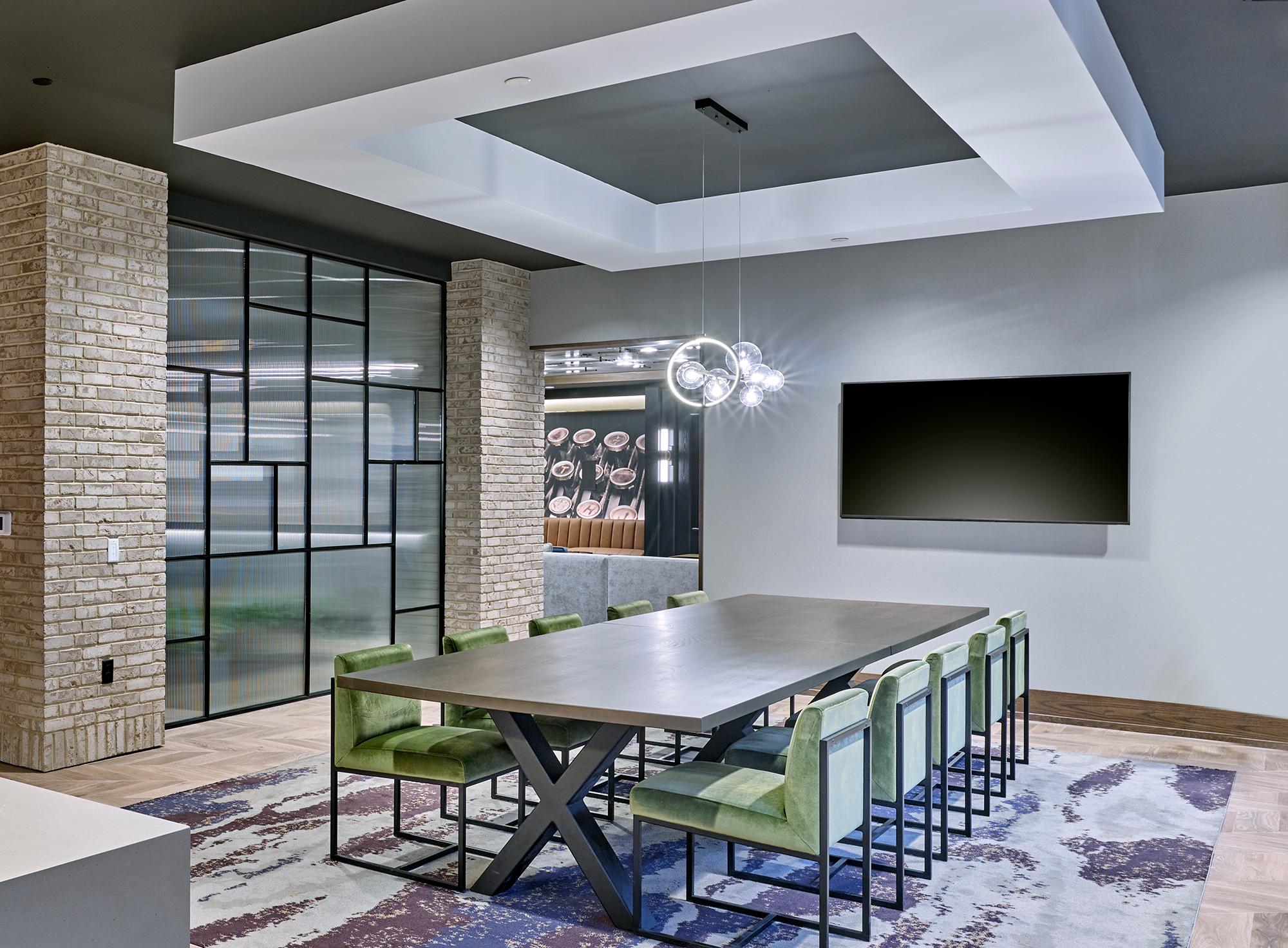 333 North Broad Community Dining