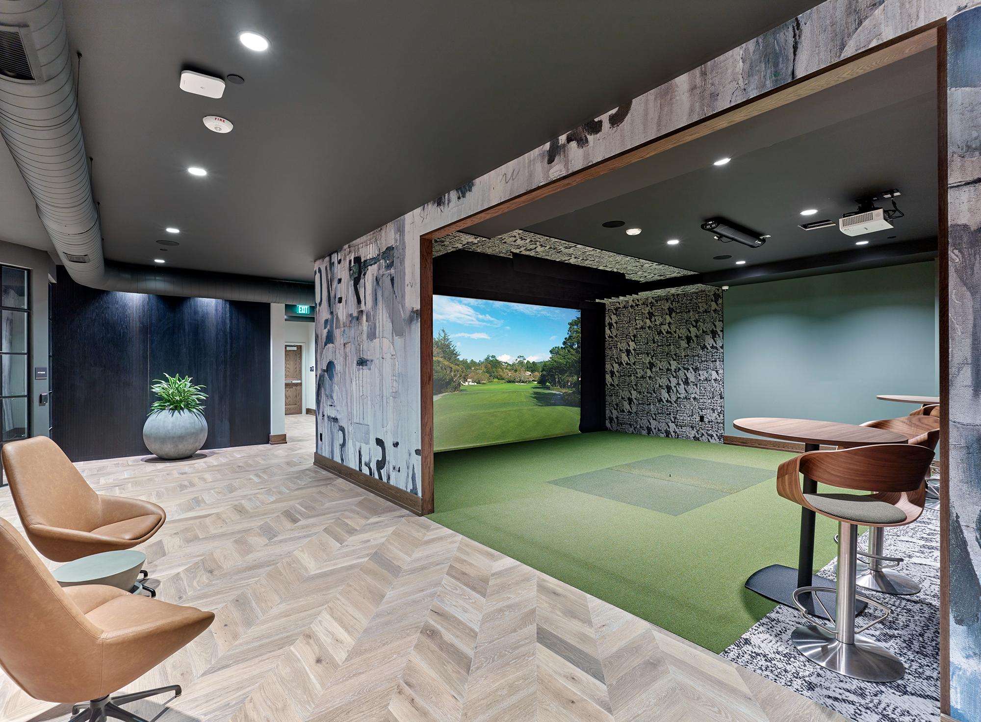 333 North Broad Golf Simulator